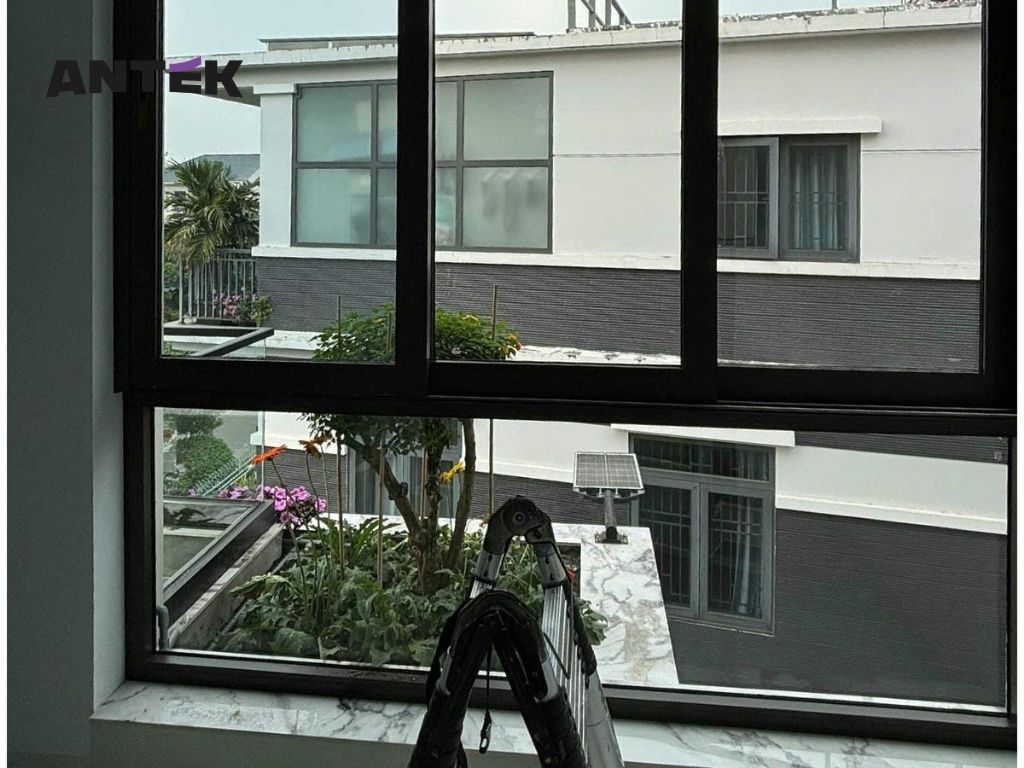 Phim cách nhiệt sáng màu cho căn hộ view đẹp